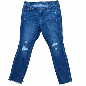 Women’s Old navy midrise pop icon skinny jeans! Size 12 Short! Distressed! EUC